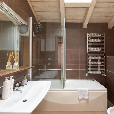 Casa Al Borgo By Wonderful Italy דירה